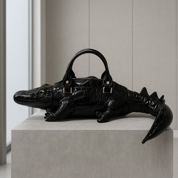 Handbags - 🖤 Black Crocodile Patent Leather Shaped Handbag w/strap Novelty Statement!